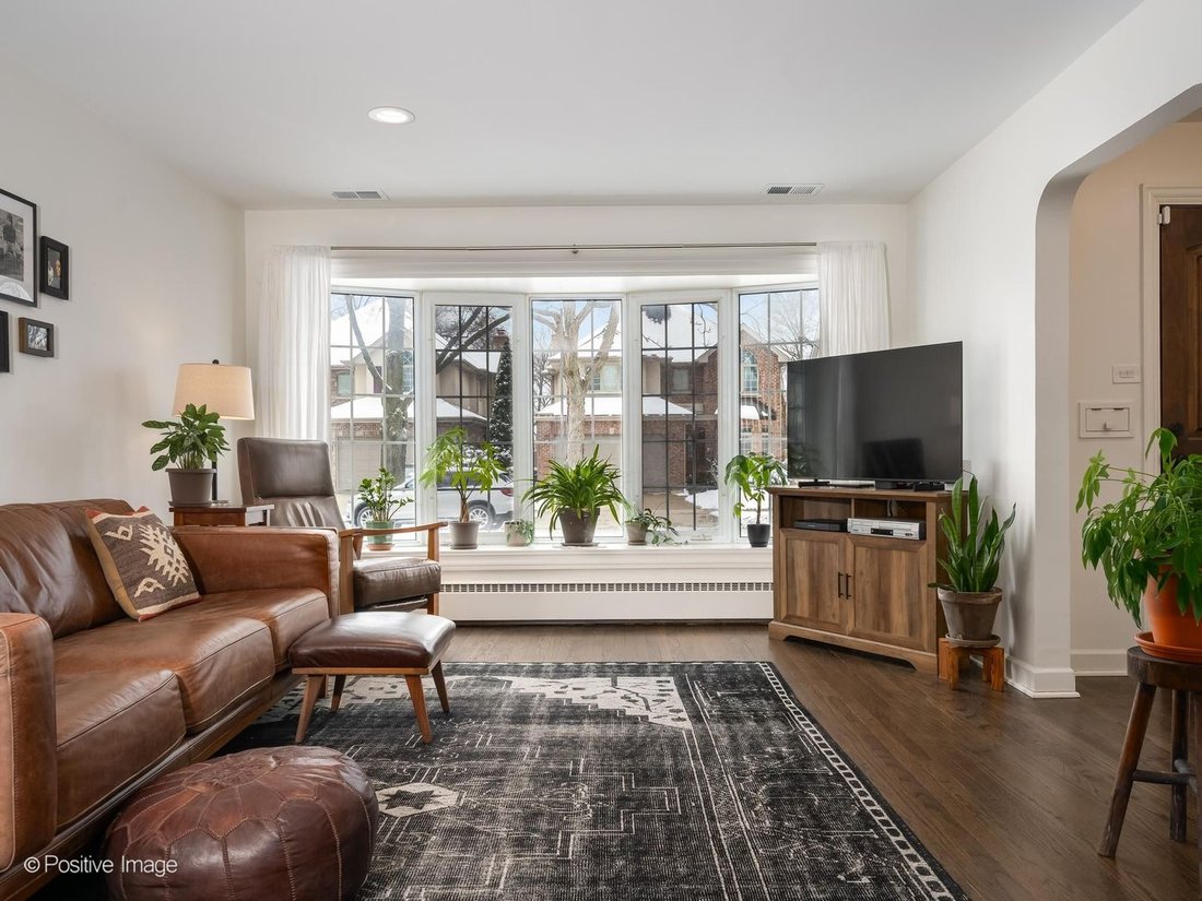 House in Morton Grove, Illinois, United States 3 - 18676341