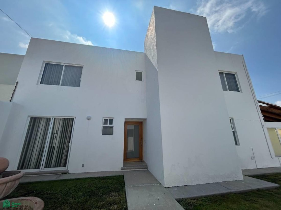House in Juriquilla, Querétaro, Mexico 1 - 18675826