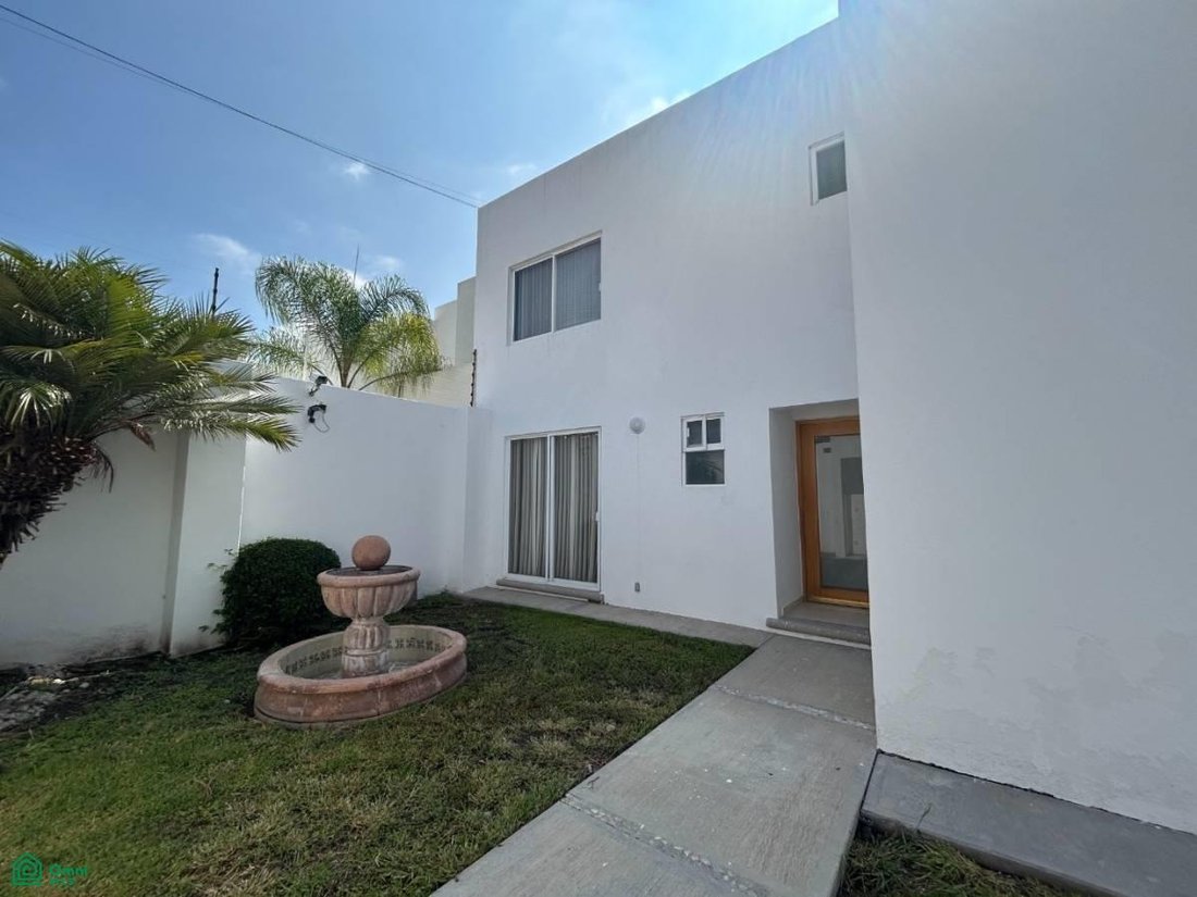 House in Juriquilla, Querétaro, Mexico 2 - 18675826
