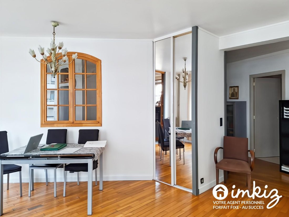Apartment in Grandes Carrières-Clichy, Paris 18e Arrondissement, Paris 2 - 18678614