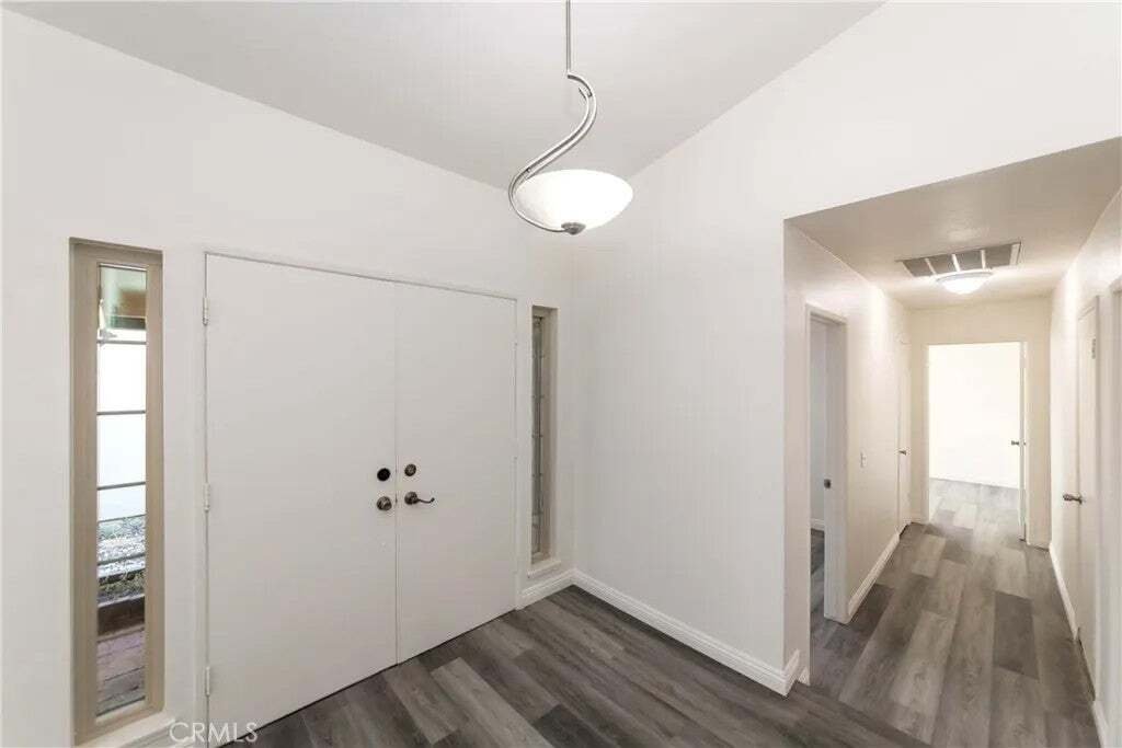 House in Fullerton, California, United States 4 - 18677003