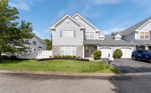 Maison à Middle Island, État de New York, États-Unis 1