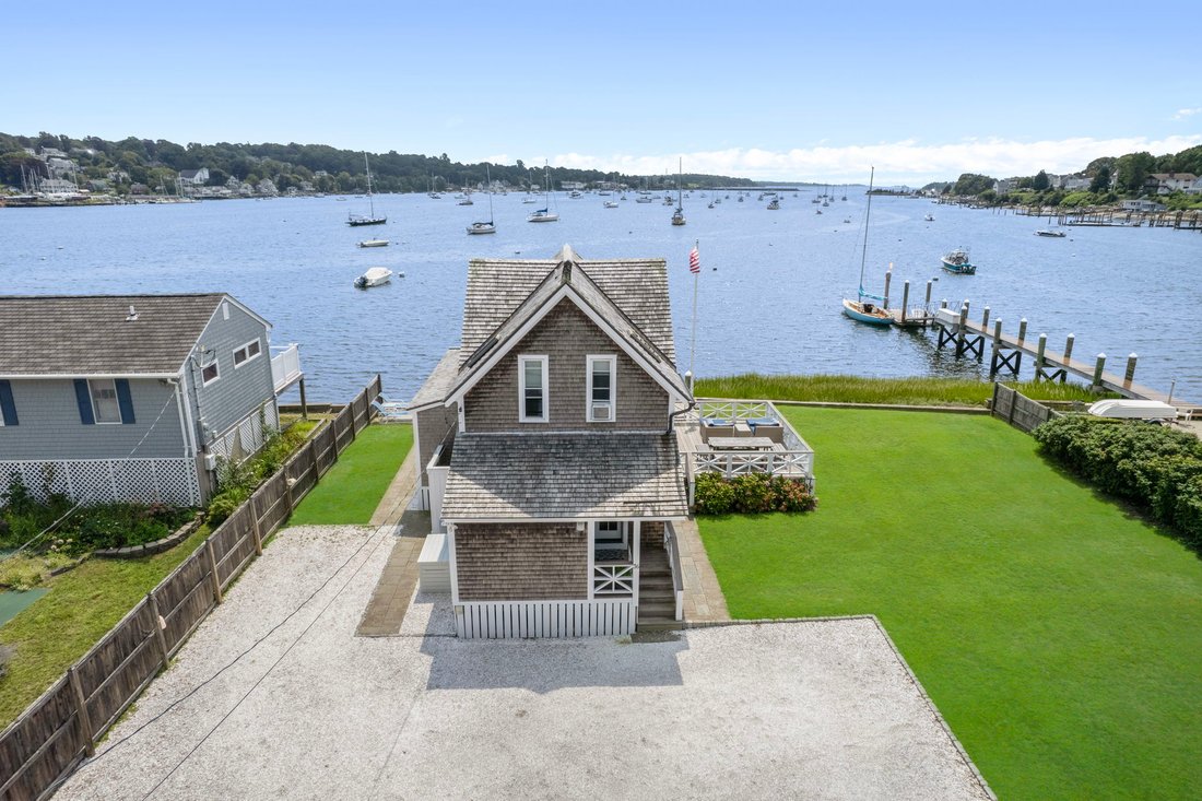 House in Portsmouth, Rhode Island, United States 4 - 18675152