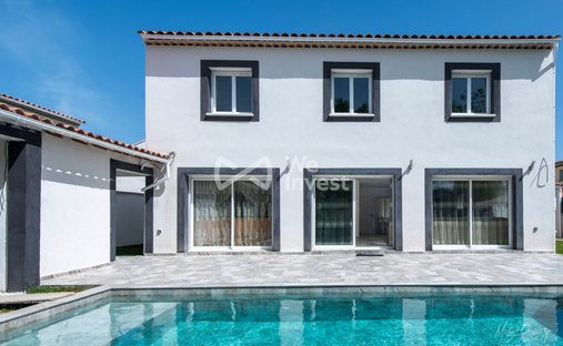Villa in ZI Le Tubé-La Bayanne, Istres, France 1