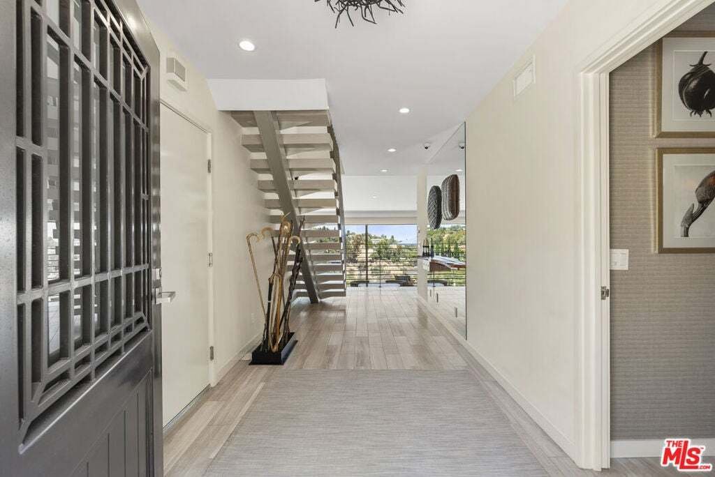 House in Los Angeles, California, United States 3 - 18675961