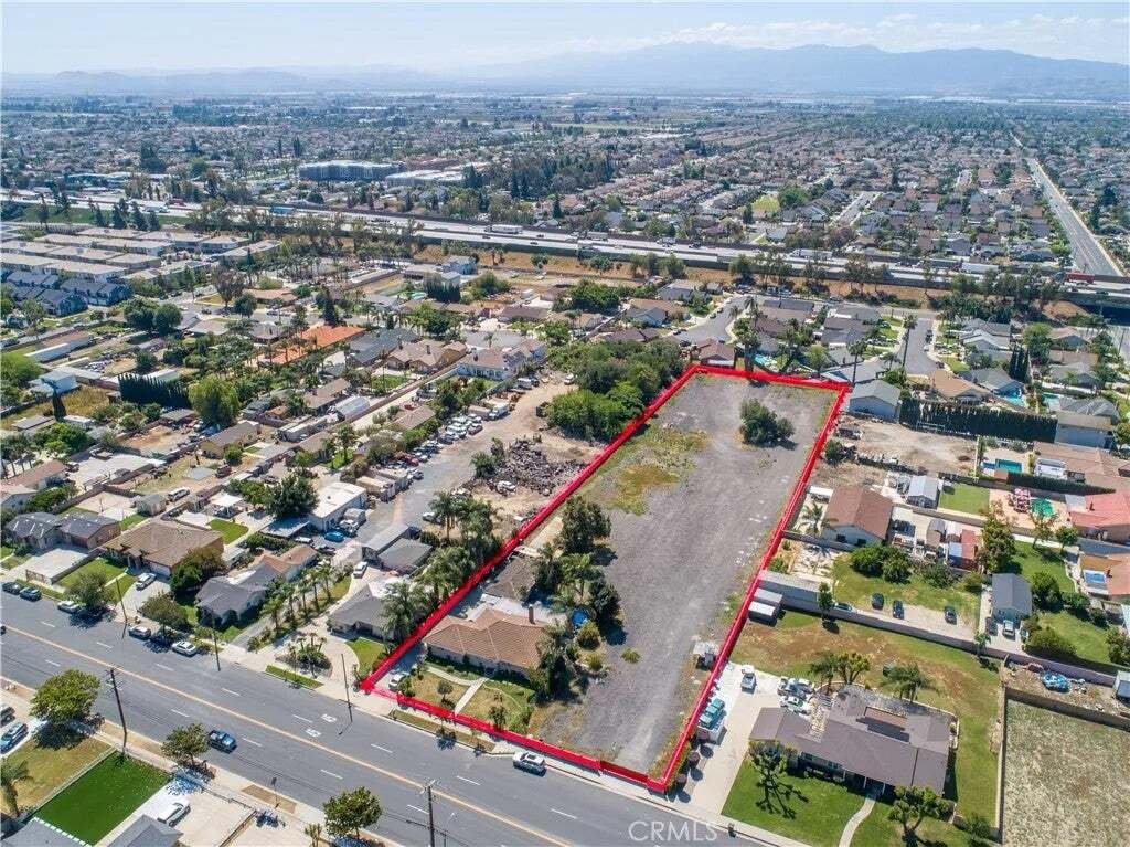 Casa a Ontario, California, Stati Uniti 2 - 17716999