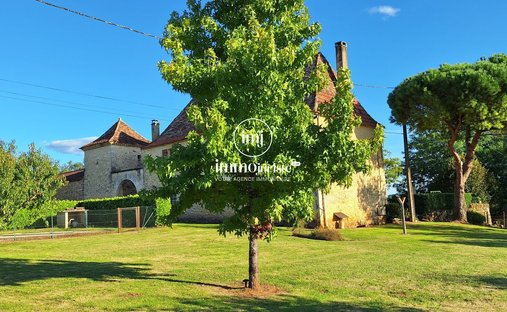 Casa a Baneuil, Nuova Aquitania, Francia 1