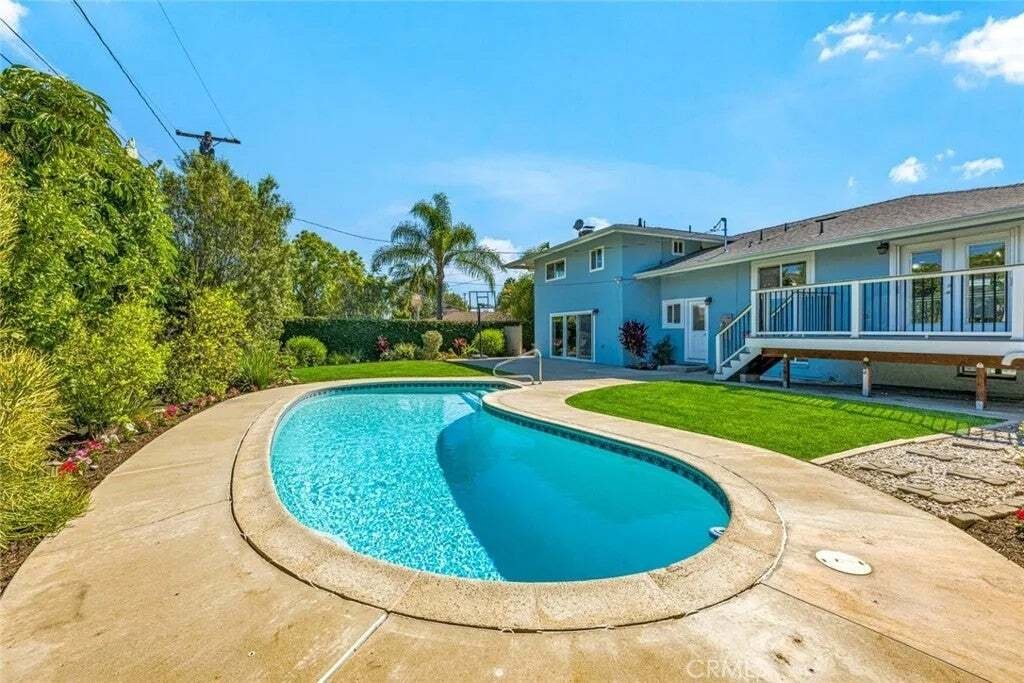House in Santa Ana, California, United States 2 - 18677011