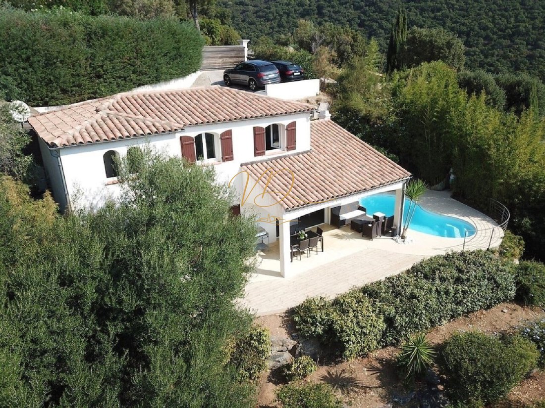 Villa in Sud, Cavalaire-sur-Mer, France 2 - 18677306