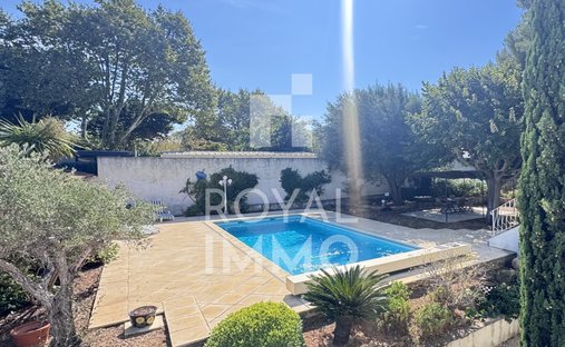 House in Nord, Sanary-sur-Mer, France 1