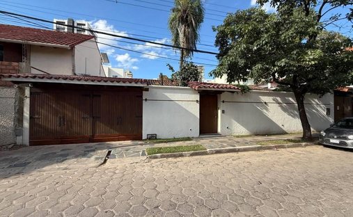 House in Santa Cruz de la Sierra, Santa Cruz Department, Bolivia 1