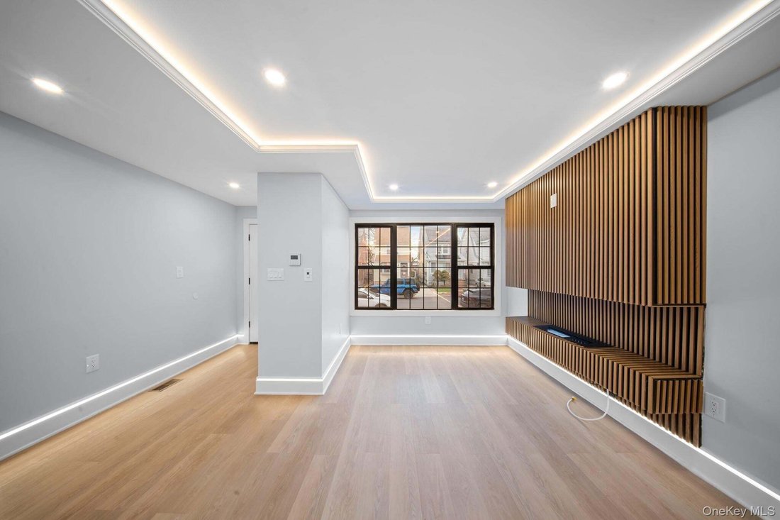 House in New York, New York, United States 3 - 18678588