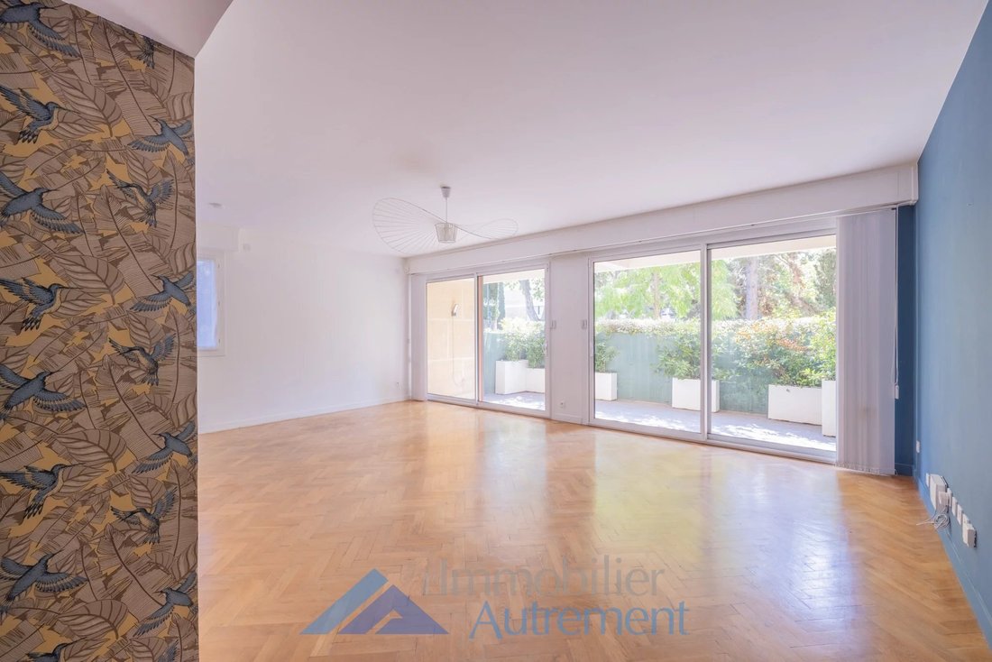 Apartment in Comtale-Cente-Cours Mirabeau, Aix-en-Provence, France 3 - 18675023