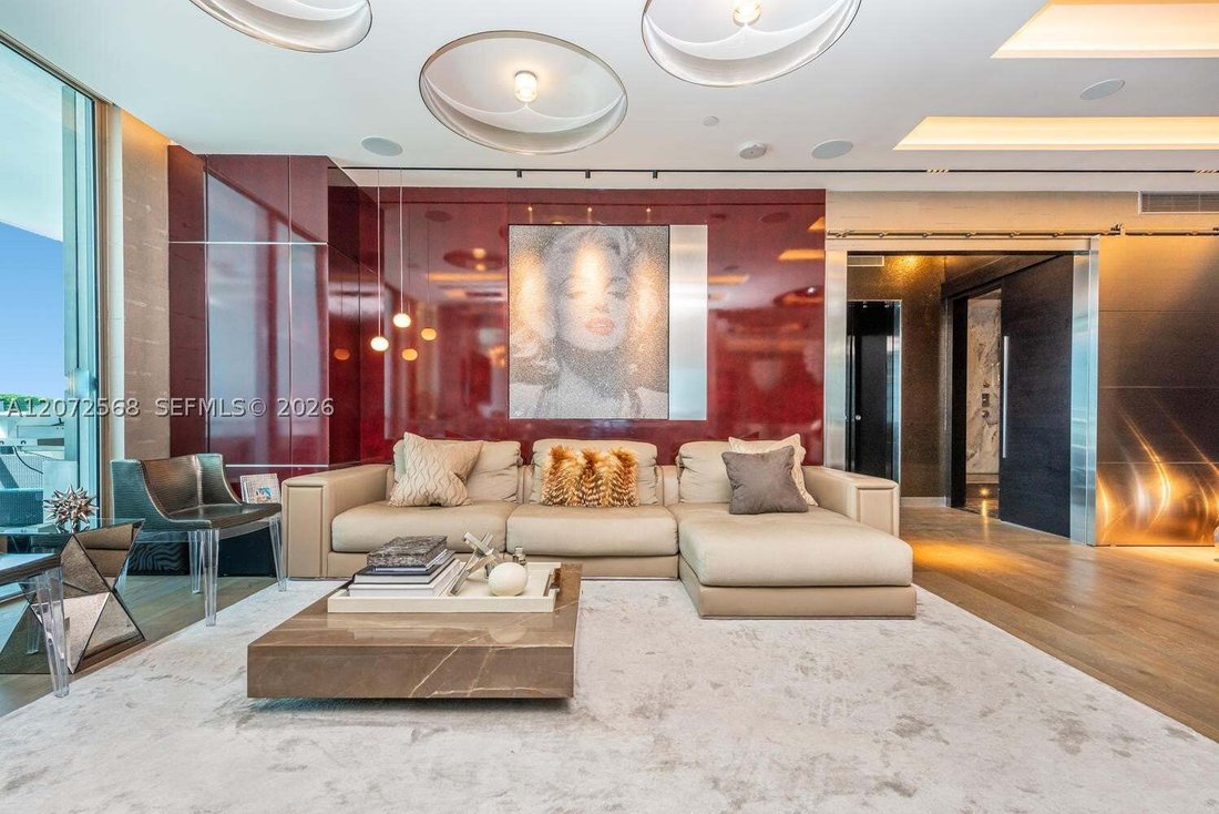 Condo in Miami Beach, Florida, United States 3 - 18676875