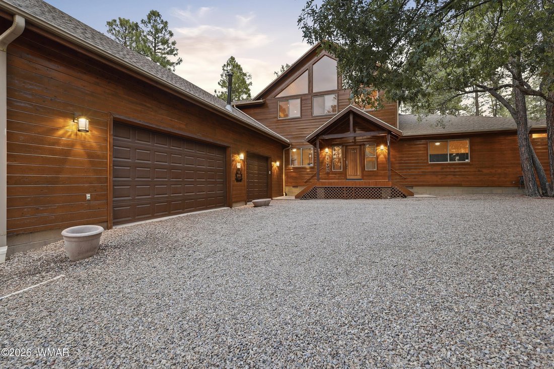 Pinetop-Lakeside, Arizona, United States 4 - 18675685