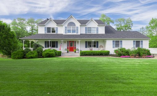 House in Calverton, New York, United States 1