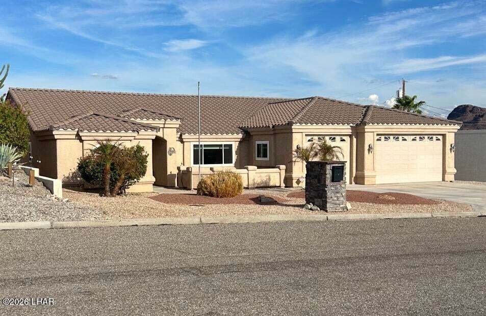 Casa a Lake Havasu City, Arizona, Stati Uniti 1 - 18678497