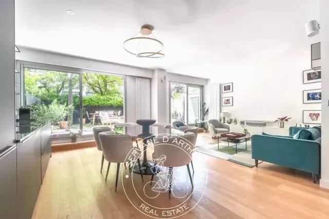 Apartment in La Plaine des Sablons, Neuilly-sur-Seine, France 4 - 17948055