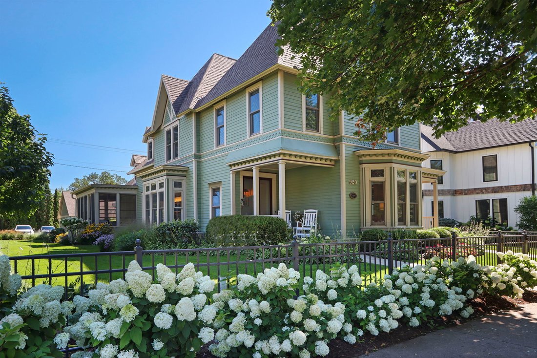 House in Lake Geneva, Wisconsin, United States 1 - 18323132