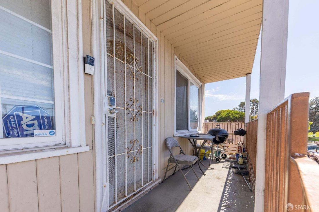 Altro a Richmond, California, Stati Uniti 4 - 18678527