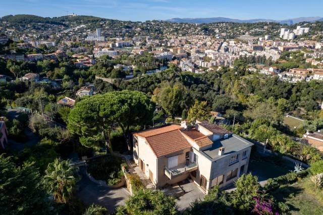 Apartment in Brusquet-Retenaou-Devens, Vallauris, France 3 - 17727406