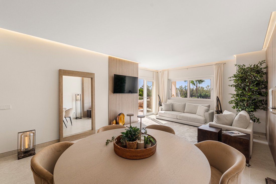 Penthouse in Nueva Andalucia, Marbella, Spain 4 - 18678634