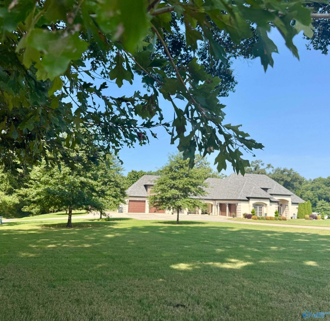 House in Decatur, Alabama, United States 3 - 18678541