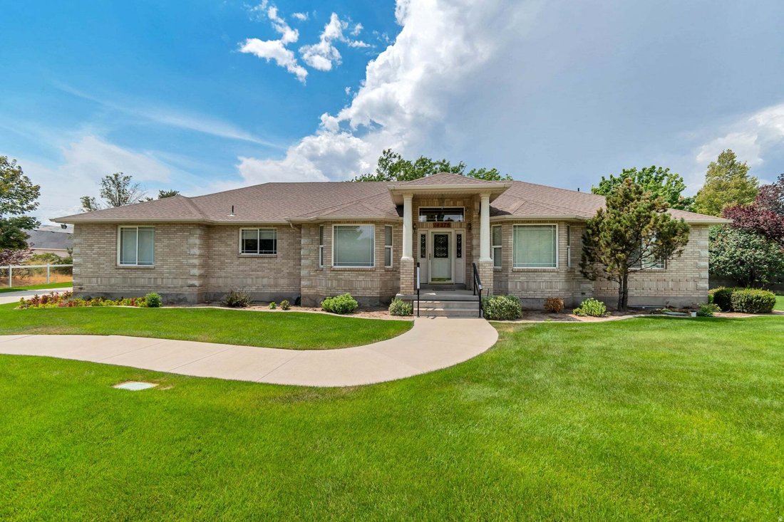 House in Riverton, Utah, United States 1 - 18676614