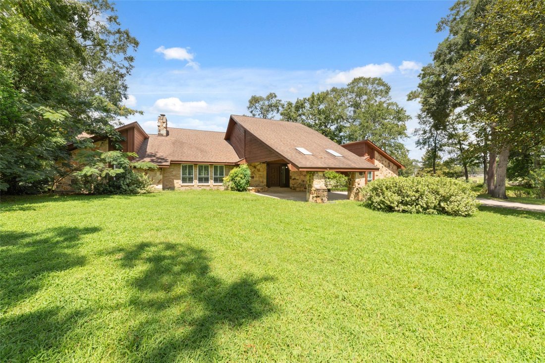 House in Conroe, Texas, United States 3 - 18677305