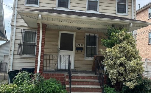 House in New York, New York, United States 1