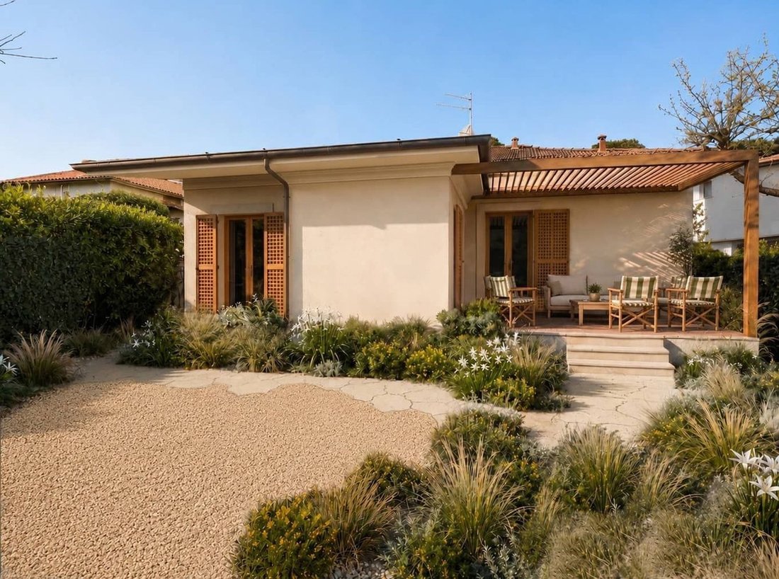 House in Vittoria Apuana, Forte dei Marmi, Tuscany 4 - 18677810
