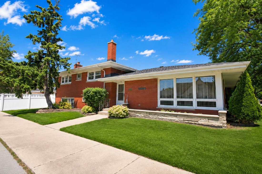House in Chicago, Illinois, United States 1 - 18676371