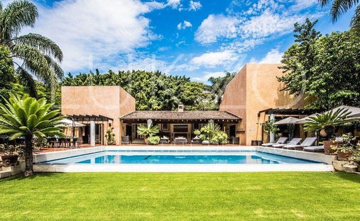 House in Tepoztlán, Morelos, Mexico 1