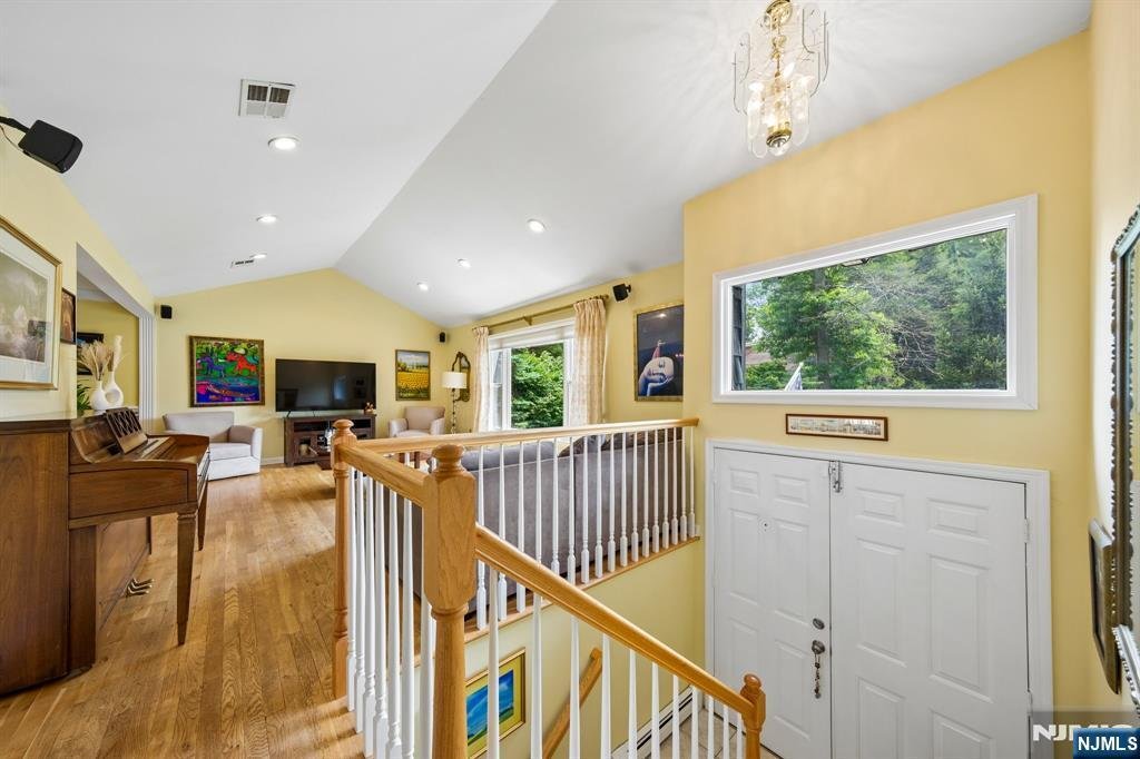House in Hillsdale, New Jersey, United States 2 - 18674940