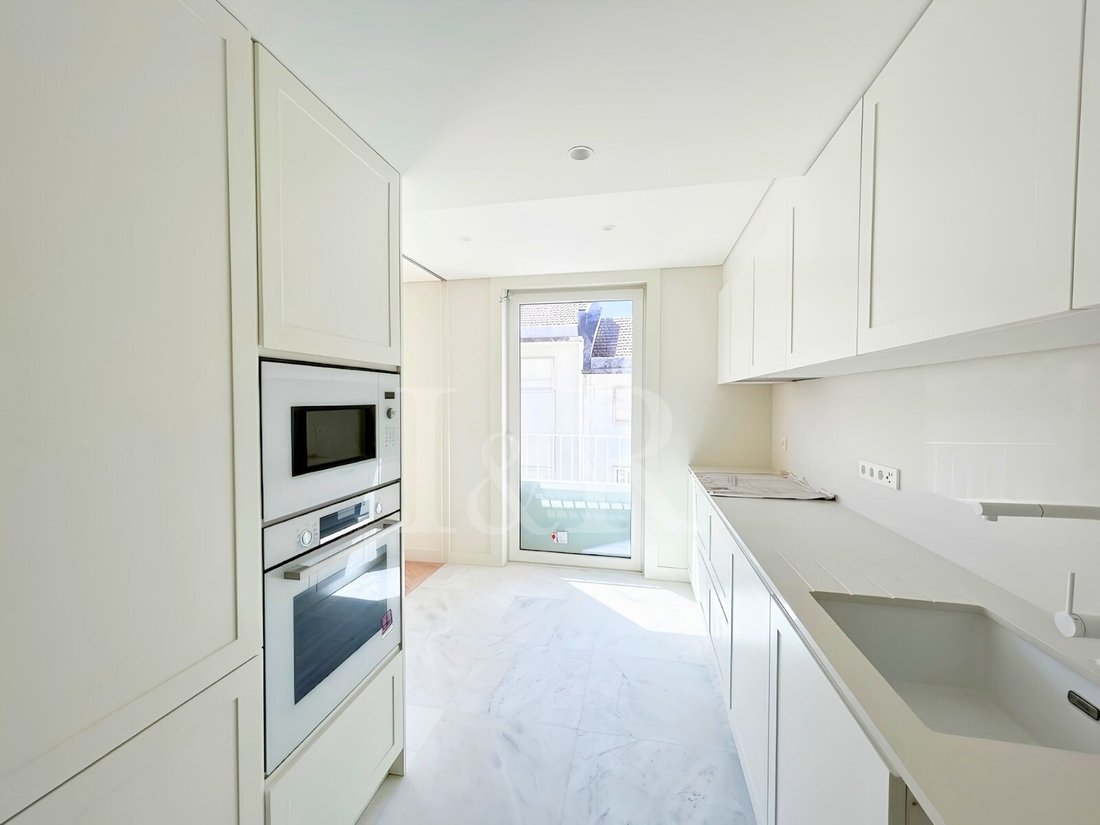 Apartment in Alcantara, Lisbon, Portugal 2 - 17674321