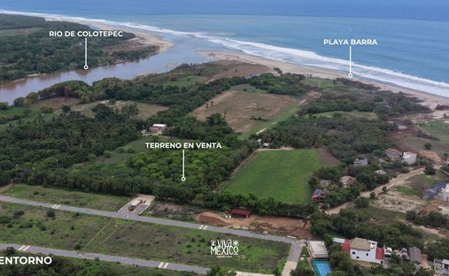 Land in Puerto Escondido, Oaxaca, Mexico 1