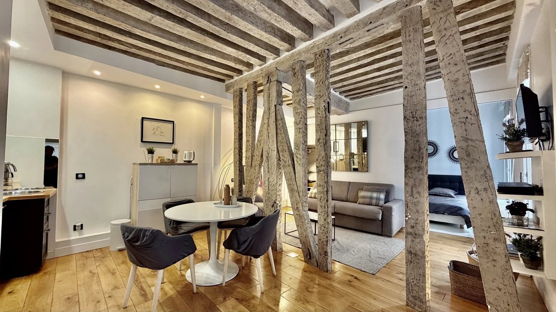 Apartment in Saint Germain des Prés, Paris 6e Arrondissement, Paris 1 - 18674932