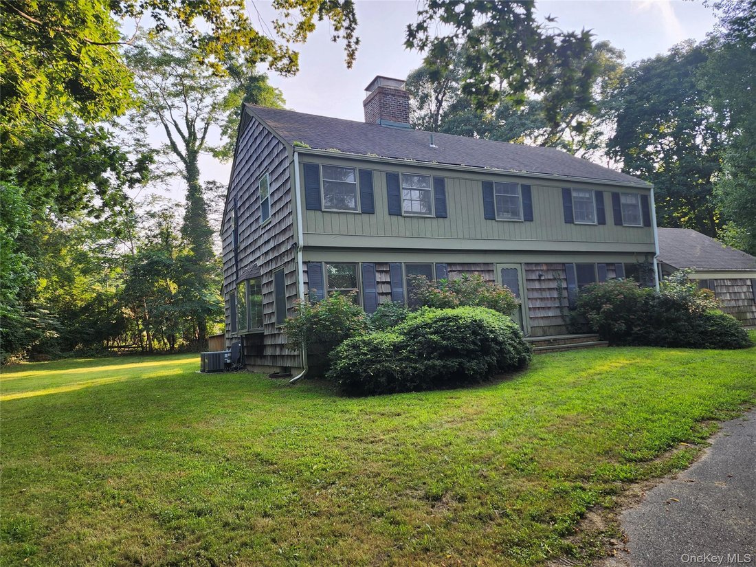 House in Saint James, New York, United States 1 - 18675221