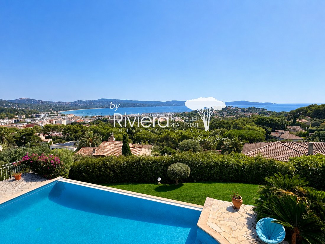 Estate in Nord, Cavalaire-sur-Mer, France 1 - 18676399