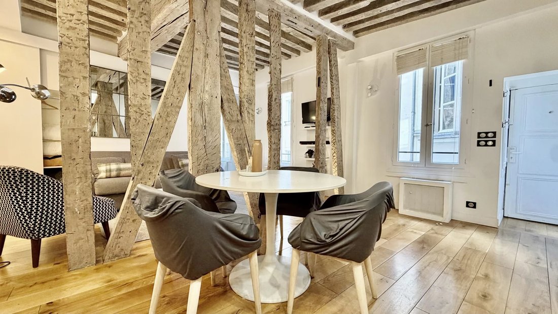 Apartment in Saint Germain des Prés, Paris 6e Arrondissement, Paris 2 - 18674932