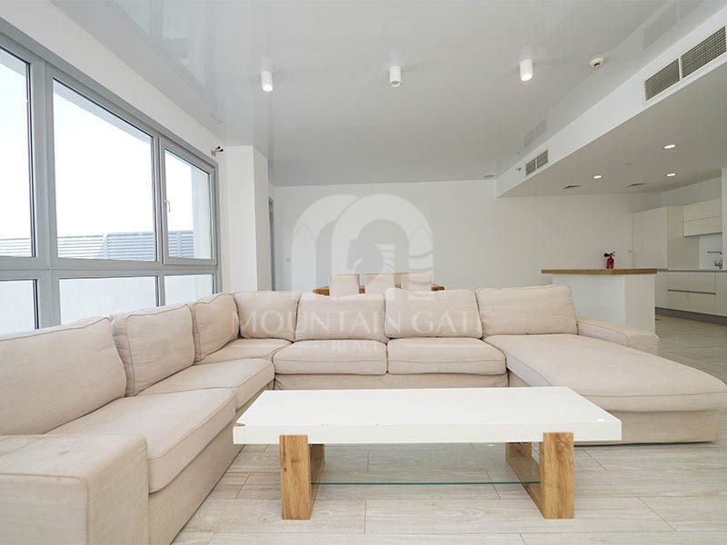 Apartamento en Emiratos Árabes Unidos 1 - 18675060