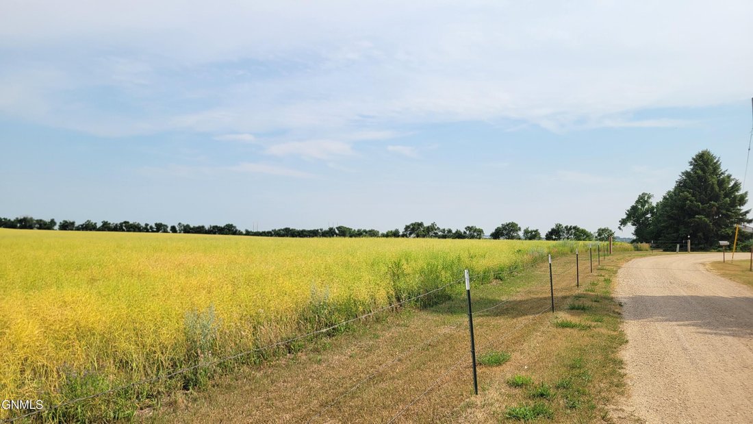 Land in Bismarck, North Dakota, United States 5 - 18678305
