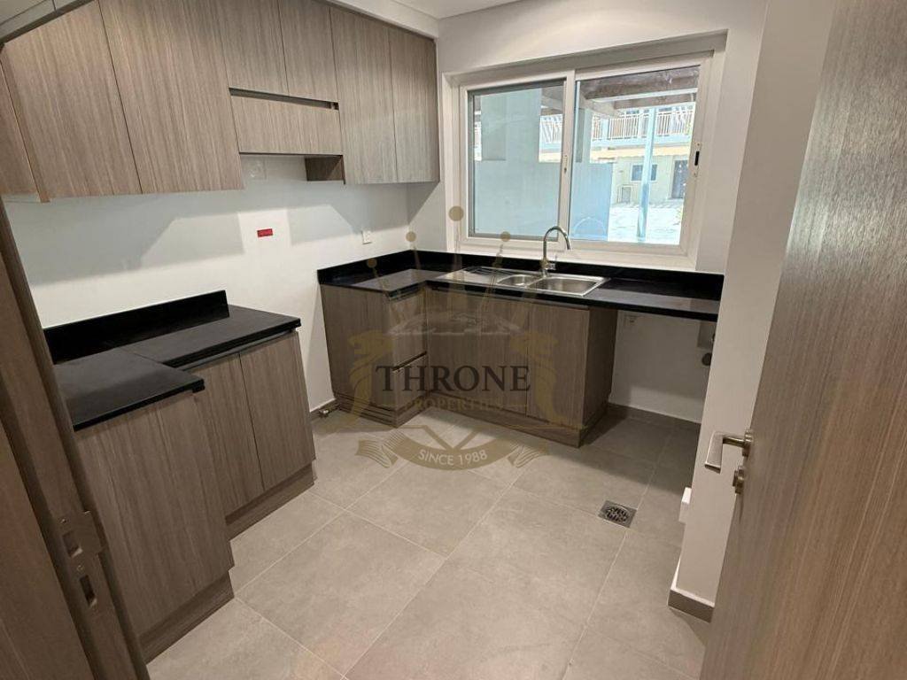 Townhouse in Damac Hills 2, Dubai, United Arab Emirates 5 - 18674825