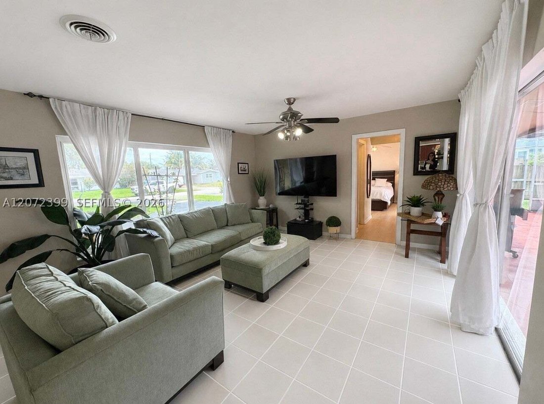 House in Hollywood, Florida, United States 4 - 18676883