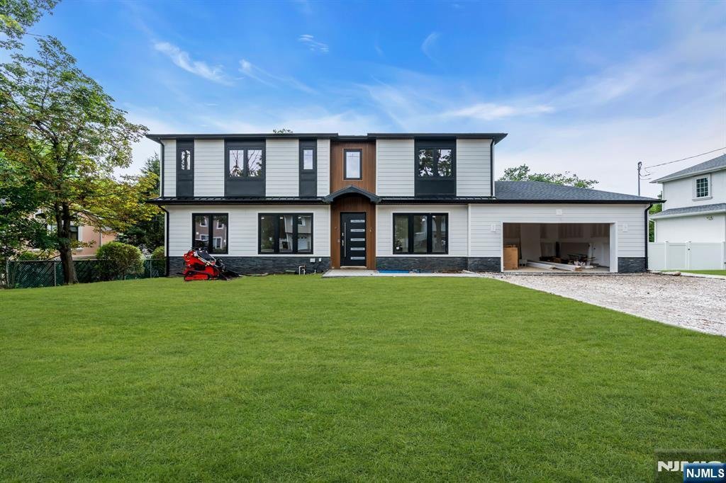 House in Paramus, New Jersey, United States 5 - 18676044