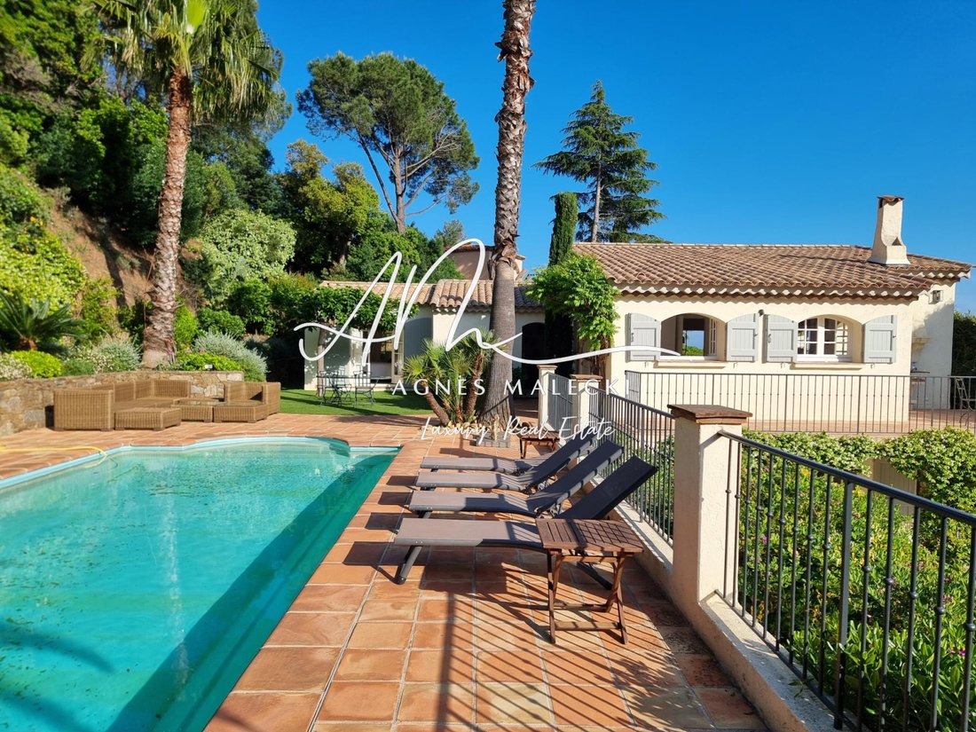 Villa a Nord, Cavalaire-sur-Mer, Francia 1 - 15782522