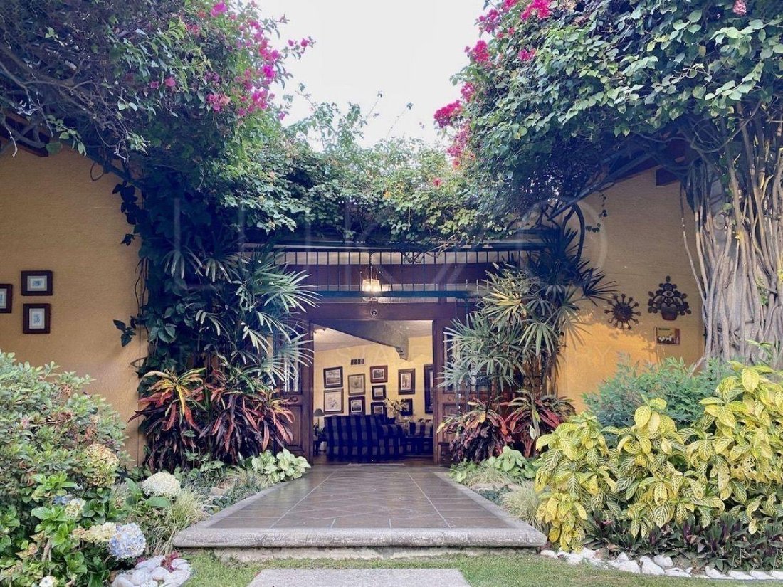 House in Cuernavaca, Morelos, Mexico 3 - 18675131