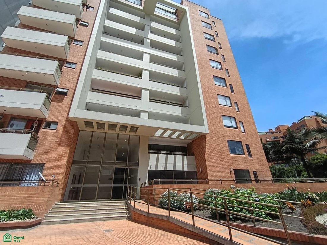Condo in Bogota, Bogota, Colombia 1 - 18605492