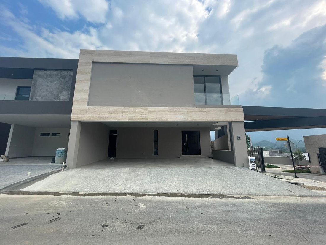 House in Santiago, Nuevo Leon, Mexico 1 - 18675129