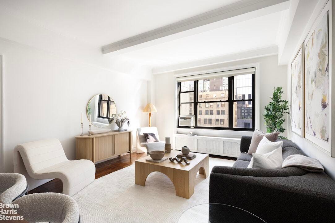Co Op in New York, New York, United States 2 - 18676345